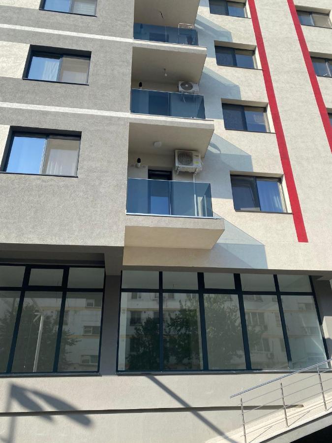 Apartament - Drumul Taberei Parc Residence Bucarest Exterior foto